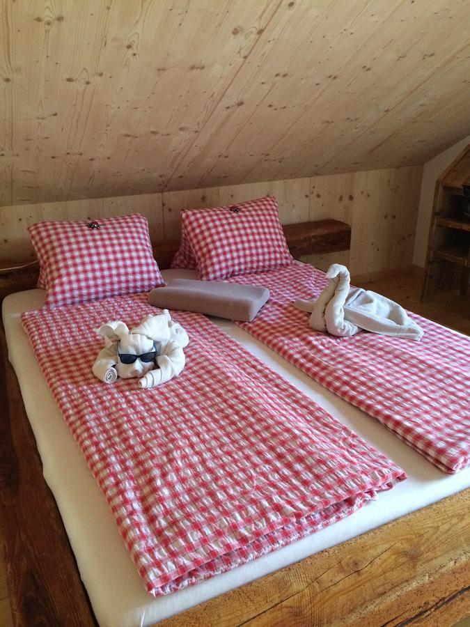 Conny'S B&B Niederweningen Bagian luar foto